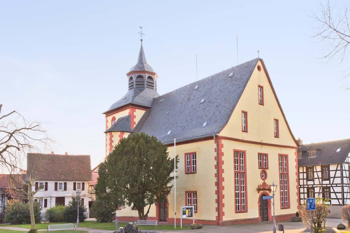 Nidda: Stadtkirche zum Heiligen Geist (1615-1618), Aussenansicht Nidda: Stadtkirche zum Heiligen Geist (1615-1618), Aussenansicht