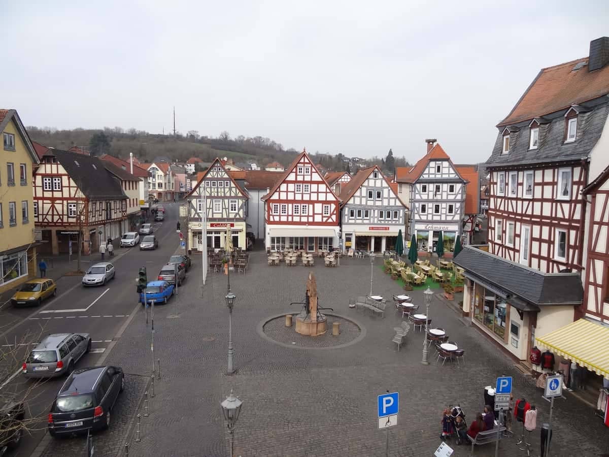 Nidda: Altstadt / Marktplatz (historischer Ortskern) Nidda: Altstadt / Marktplatz (historischer Ortskern)