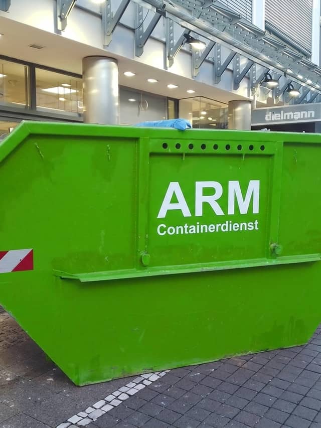 Containerdienst Bruchköbel: Container-LKW im Liefergebiet rund um die Stadt Containerdienst Bruchköbel: Container-LKW im Liefergebiet rund um die Stadt